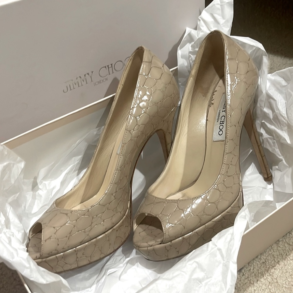 Jimmy Choo Nude Leather Platform Pumps - Used - Size 37.5